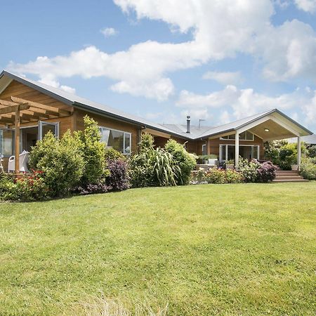 Kaimai Country Lodge Катікаті Екстер'єр фото