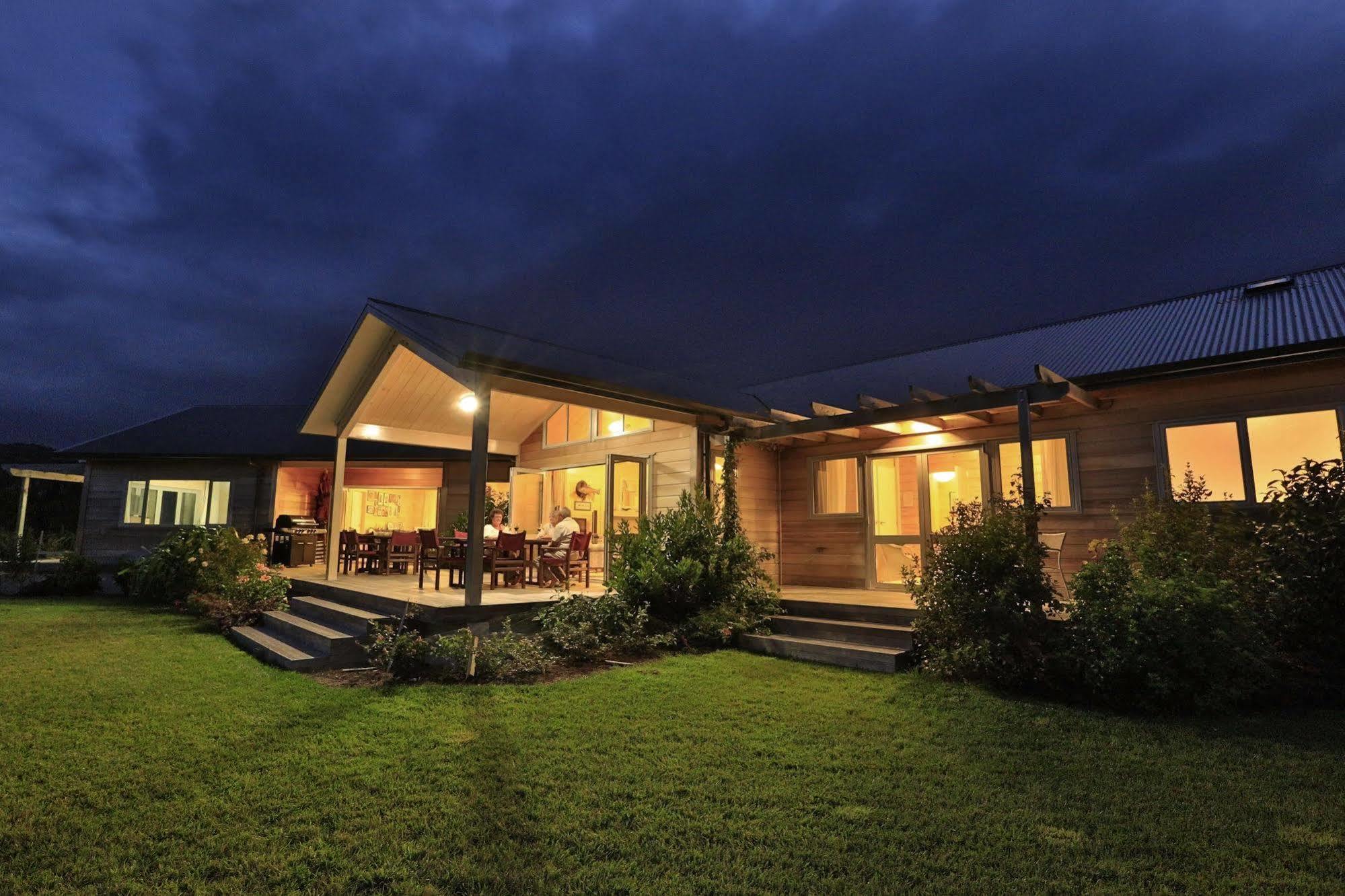 Kaimai Country Lodge Катікаті Екстер'єр фото