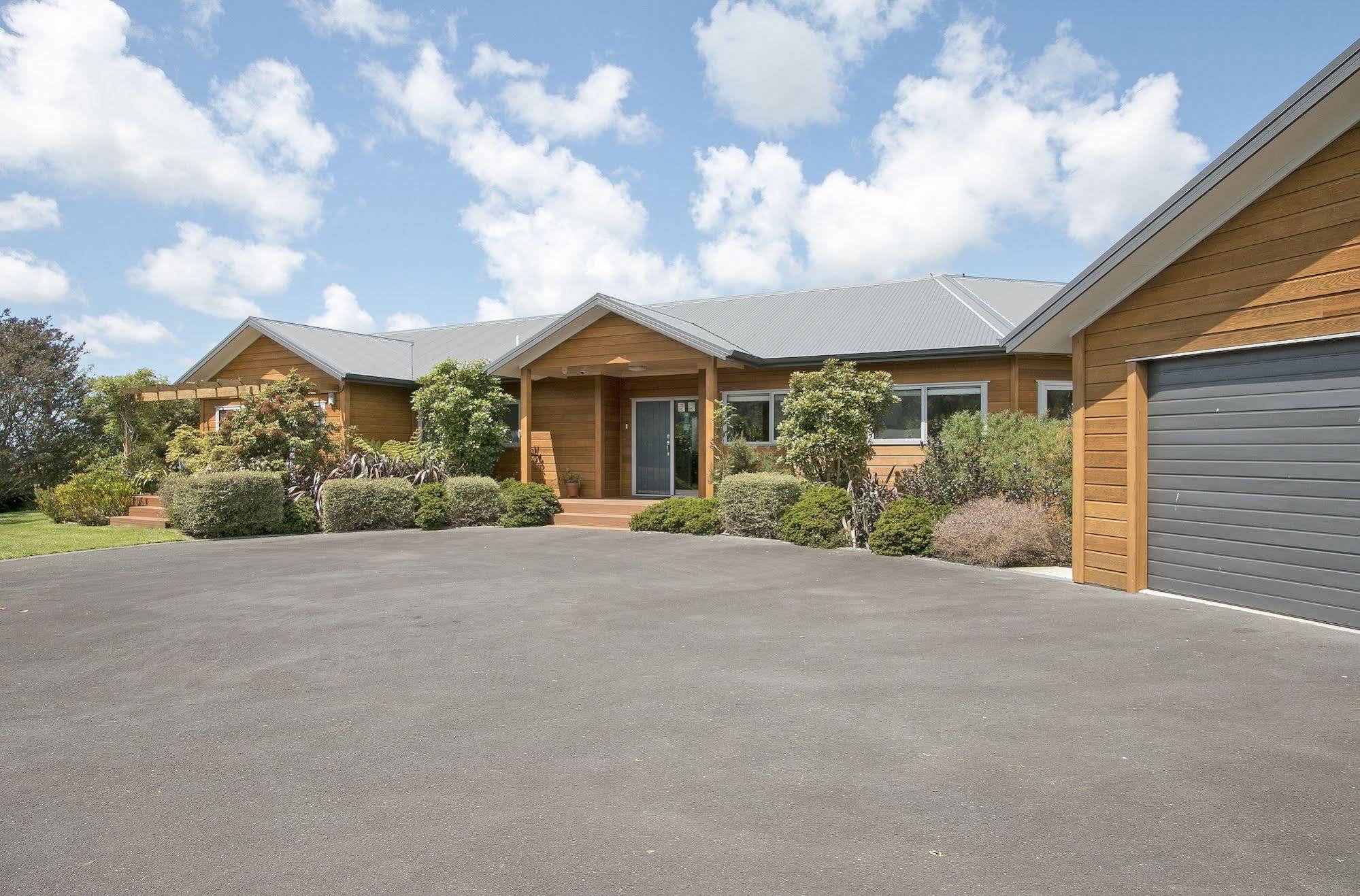 Kaimai Country Lodge Катікаті Екстер'єр фото